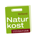 Das Bild zeigt das Logo des Verbands „Naturkost Süd Bayern“.
