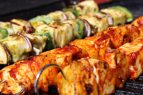 Rezept Halloumi-Grillspie&szlig;e - w&uuml;rzig-fruchtig